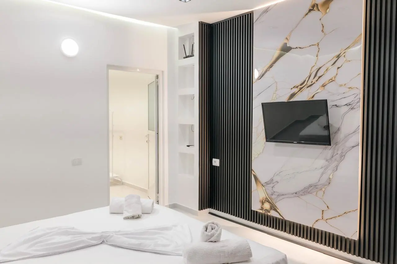 img_id_674830.59.03 AM (1).webp